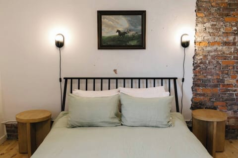 0023c8e0 fffe 43da a4c6 d46d57726689