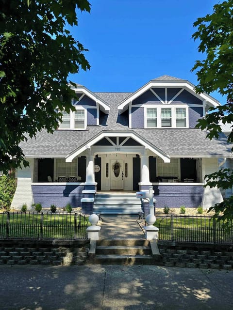 5BR Retreat w/ Game Room + Fire Pit