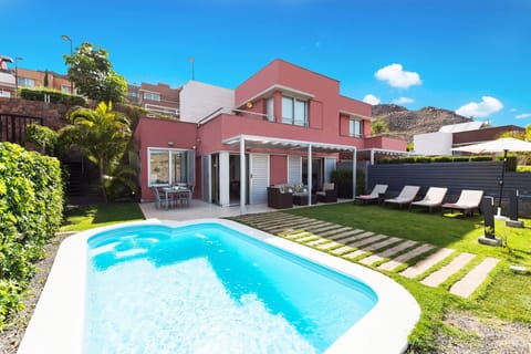 Holiday Home Swimming Pool