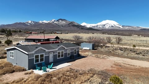 Welcome to Deer Creek Retreat!