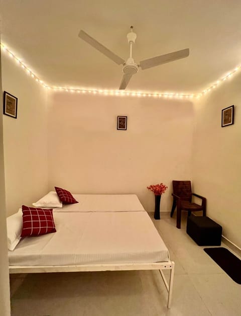 Economy Double Room | Free WiFi, bed sheets