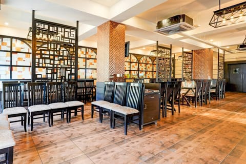 House | Dining