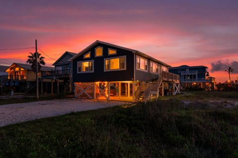 Chasing sunsets and coastal dreams