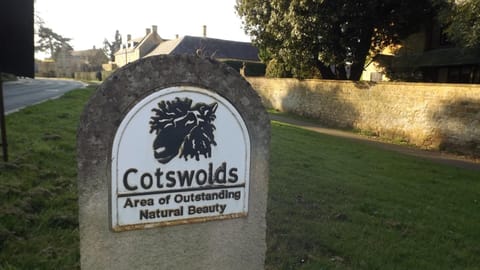 Cabin | Exterior detail