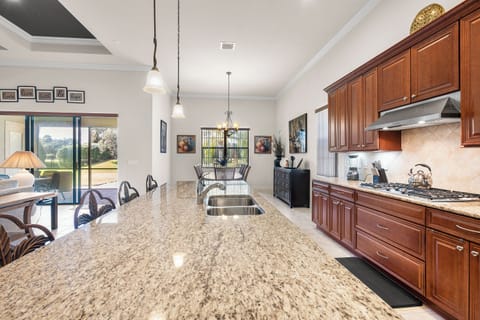 SienaSienaCirWellington10-3