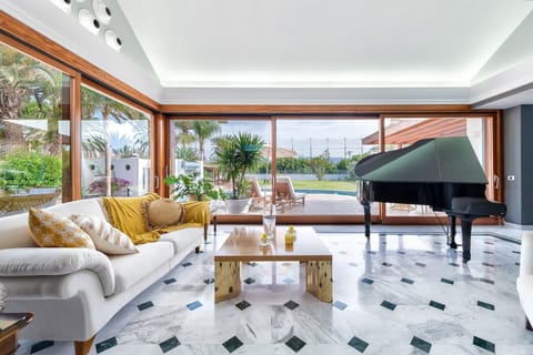 Chalet | Living room