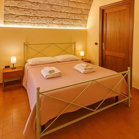 Comfort Condo, Ensuite, Ground Floor | 1 bedroom, free WiFi