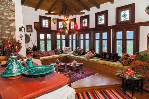 House, Smoking | 2 bedrooms