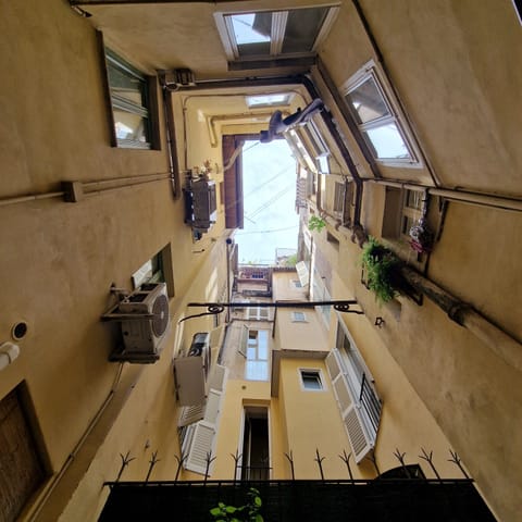 Apartment | Terrace/patio