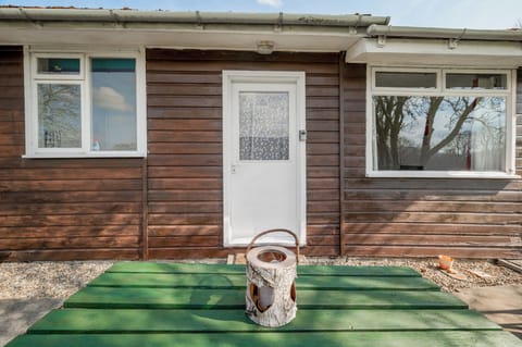 Chalet | Exterior detail