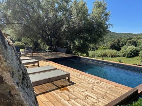 Extérieur piscine Funtana 4