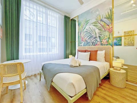 Rest easy and breathe freely in our cozy retreat, featuring premium mattresses and pillows encased in top-quality anti-mite protectors for your ultimate comfort and health. 