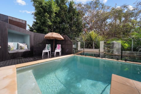 Make a splash in your private outdoor pool and make the most of the relaxed coastal lifestyle.