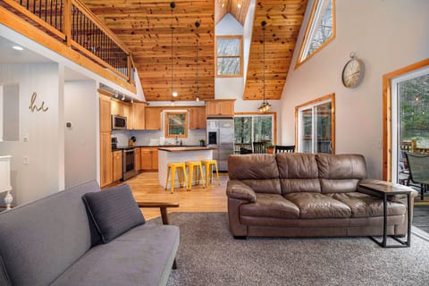 Living room, Kitchen, Dining Room