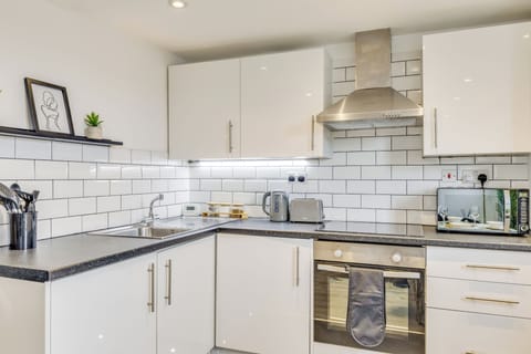 Bridgefoot House 5-32