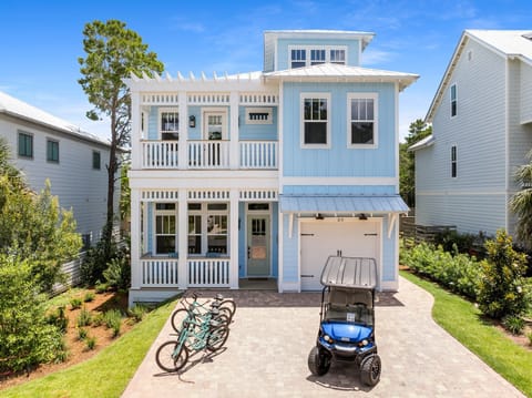 6 Seat Golf Cart & 4 Bikes with Home