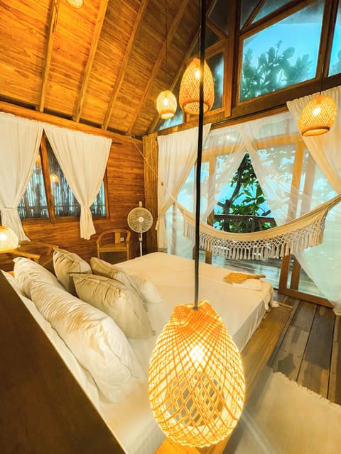 Suite, Sea View
