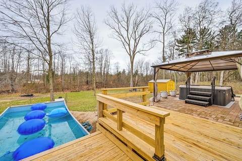 South Haven Vacation Rental | 4BR | 3BA | 3 Steps Required | 3,470 Sq Ft