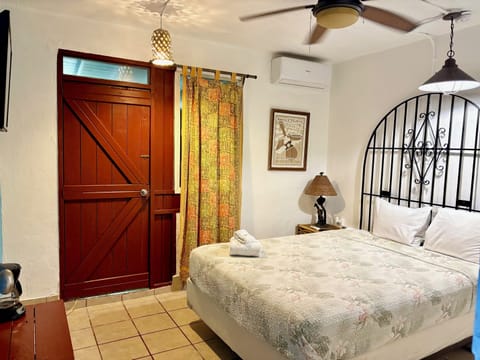 Guestroom 5