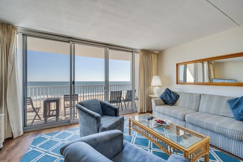 Welcome to Sea Gate 503!