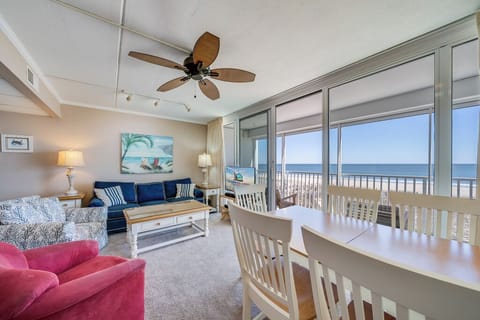 Welcome to Sea Gate 205!