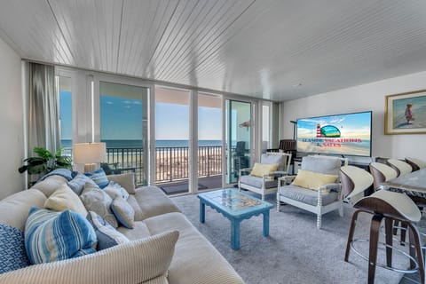 Welcome to Sea Gate 204!