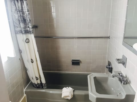 Room, 2 Double Beds | Bathroom | Free toiletries, hair dryer, towels