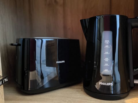 Panoramic Apartment, Lake View | In-room dining