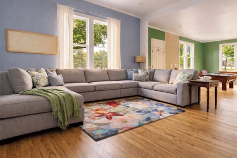 Gather, relax & unwind — plenty of seating for everyone.