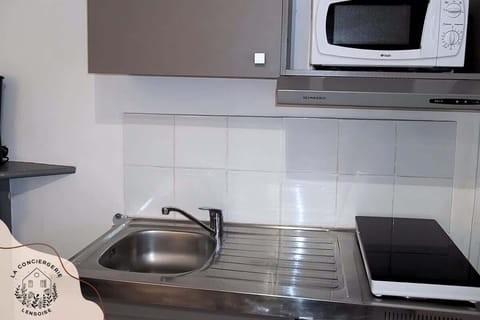 CUISINE EQUIPEE
PLAQUE INDUCTION
TASSIMO
MICRO ONDE