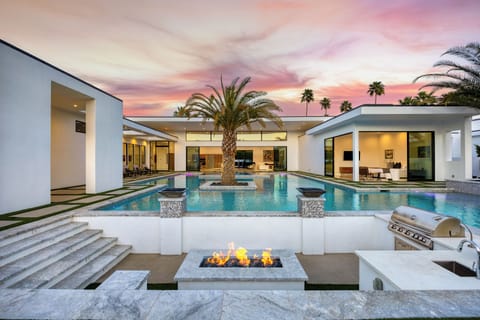 Firepit.