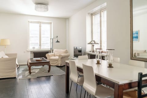 Apartment, City View | Living area