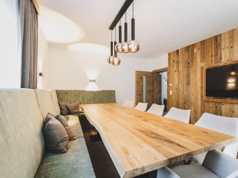 House | 5 bedrooms