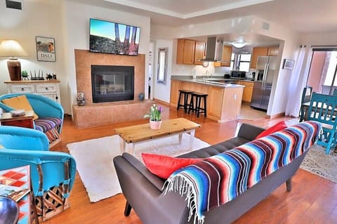 Bright and Cheery Great Room