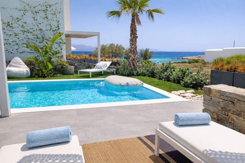 Pool area