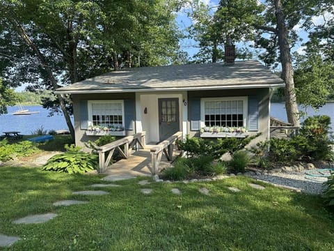 Welcome to Kenney`s Port of Call on Norton Pond