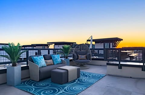 Rooftop Patio