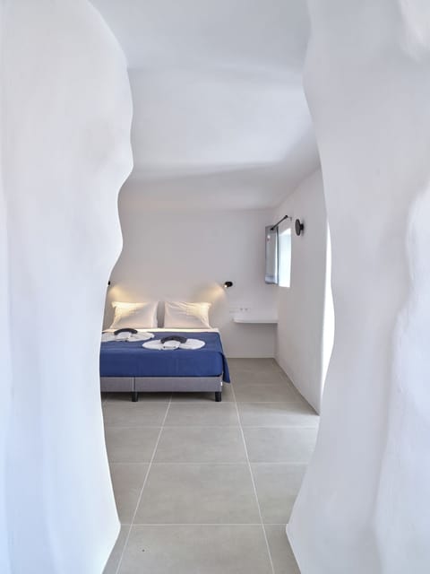 House, Mountain View | 1 bedroom, blackout drapes, iron/ironing board, travel crib
