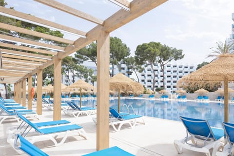 Indoor pool, outdoor pool, pool umbrellas, sun loungers