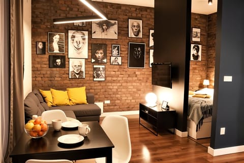 Comfort Studio, Courtyard View | Living area