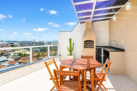 BBQ facilities,Balcony / Terrace