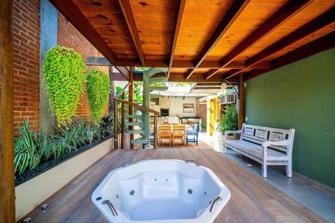 Villa | Terrace/patio