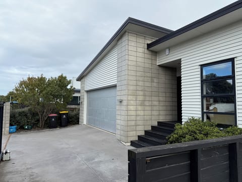 Exterior - Front of House