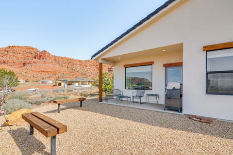Kanab Vacation Rental | 3BR | 2.5BA | Step-Free Entry | 2,111 Sq Ft