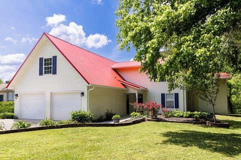 Riverfront Retreat from the road!