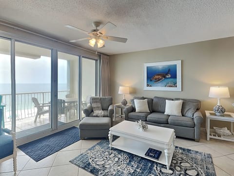 Welcome to Emerald Key #602