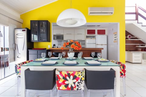 Living Room,Dining area