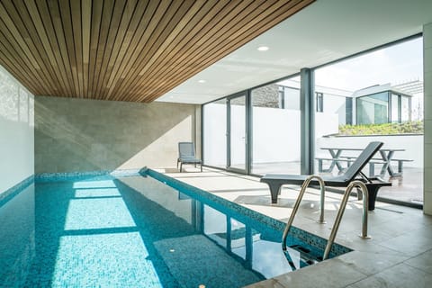 Holiday Home Swimming Pool