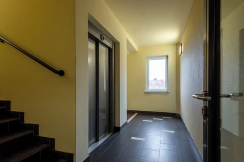 Elevator