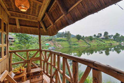 Comfort Cottage, Balcony, Lake View | Soundproofing, free WiFi
